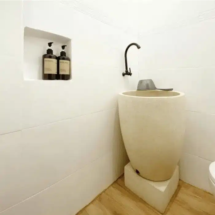 Bak Mandi Terazzo Motif dengan Tatakan